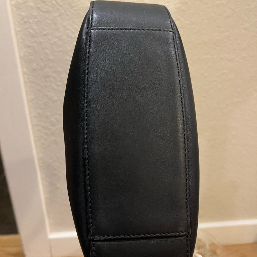 SOLD Vintage Coach Whitney in black leather with gunmetal hardware style 9181 - Picture 4 of 6